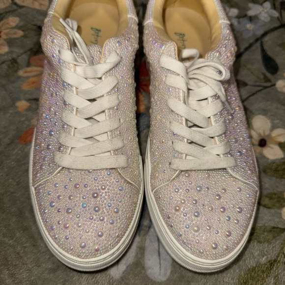 Betsey Johnson Sidny ivory white sneakers 10 wedding sparkly - Picture 9 of 9